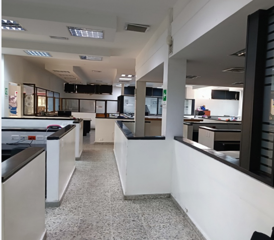 EDIFICIO MULTIFUNCIONAL (DISPONIBLE )