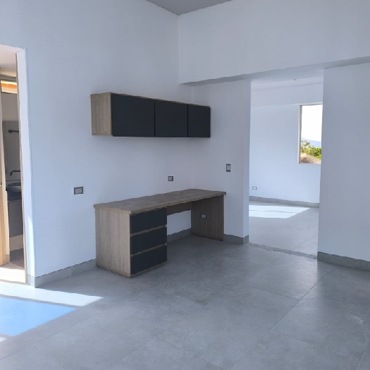 Cod: 21 CASA PARA ESTRENAR EN ALTOS DE LA CAROLINA Área de vivienda 263,98 MTS2