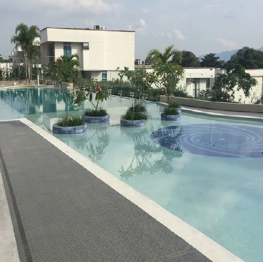 Cod: 21 CASA PARA ESTRENAR EN ALTOS DE LA CAROLINA Área de vivienda 263,98 MTS2