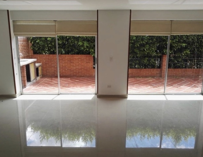 Cod: 29 CONDOMINIO PALMAS DEL VERGEL AREA TOTAL 200 MT2